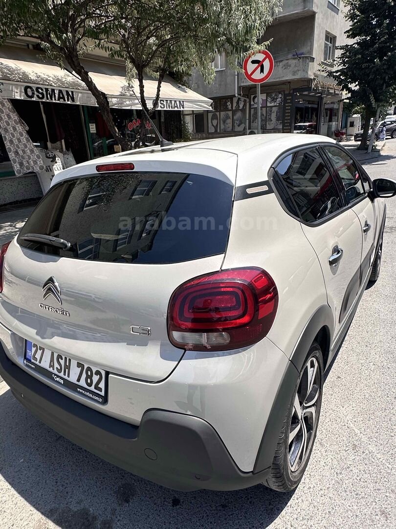 Sahibinden Citroen C3 1.2 PureTech Shine 2023 Model İstanbul 46.000 km Bej 3