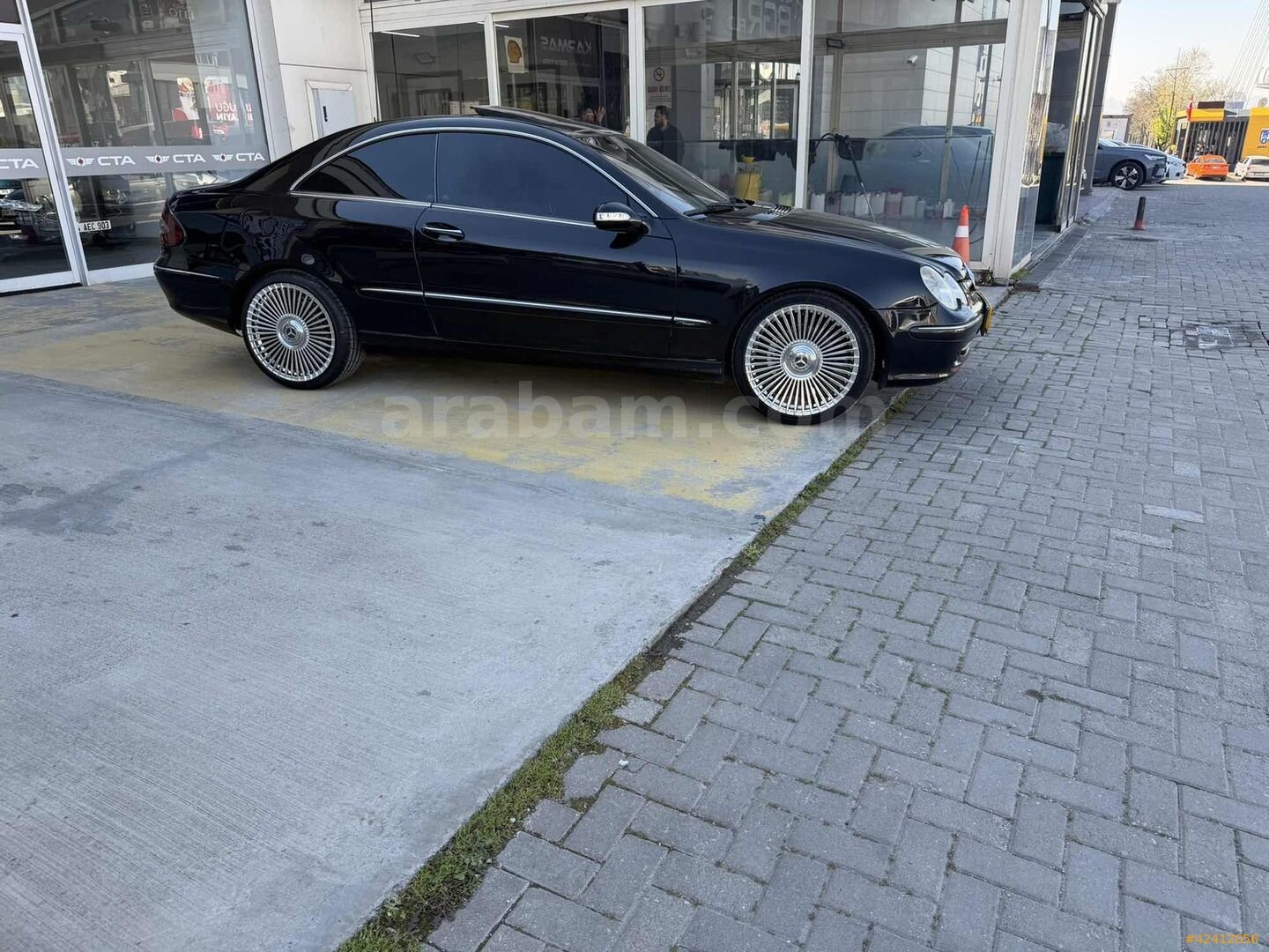 Galeriden Mercedes - Benz CLK 270 CDI Avantgarde 2004 Model Ankara 392.500 km Siyah 5