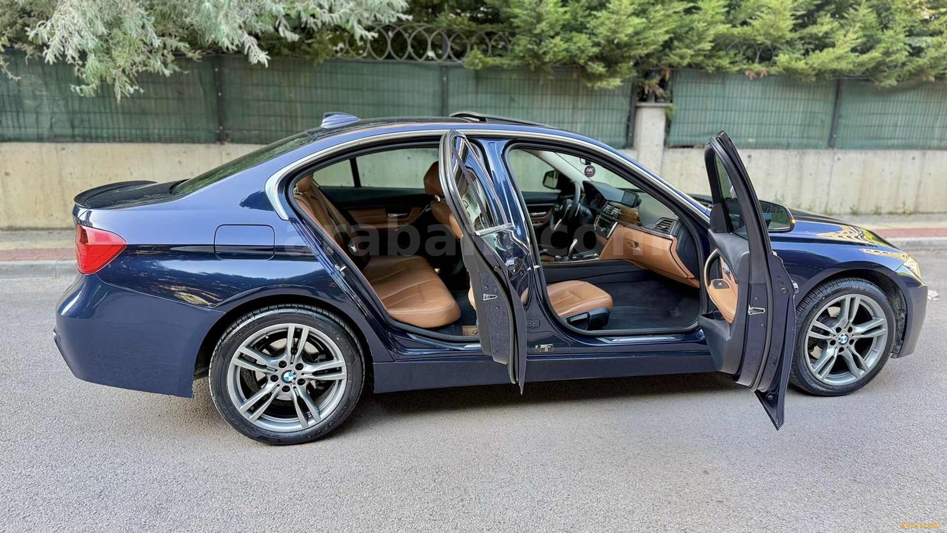 Galeriden BMW 3 Serisi 320i 2012 Model Bursa 246.000 km Lacivert 7