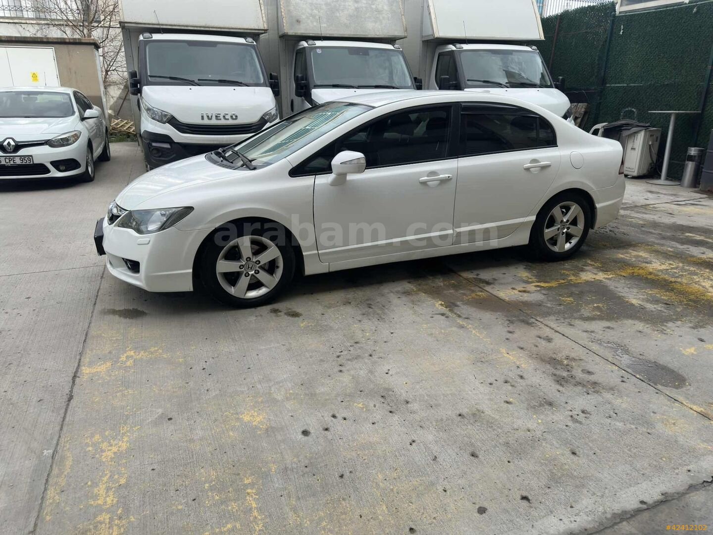 Galeriden Honda Civic 1.6i VTEC Premium 2011 Model Ankara 387.500 km Beyaz 5