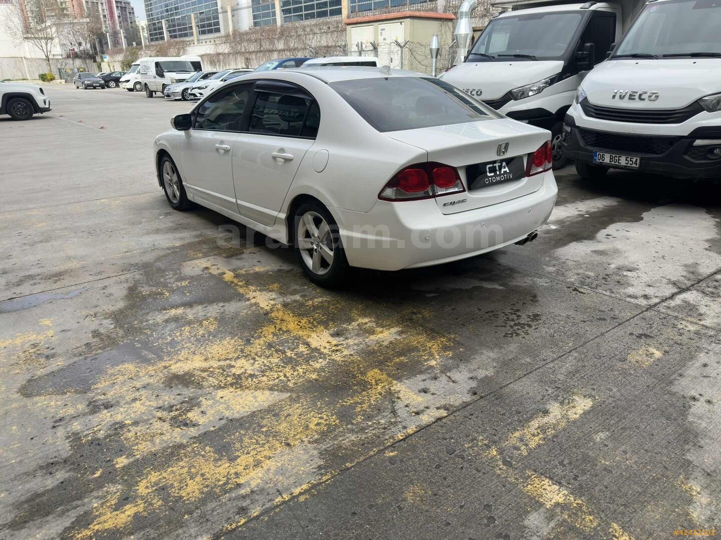 Galeriden Honda Civic 1.6i VTEC Premium 2011 Model Ankara 387.500 km Beyaz 7