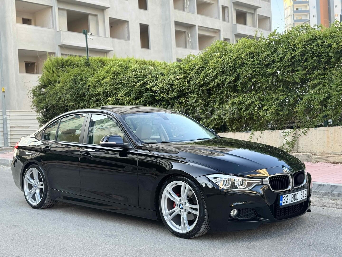Sahibinden BMW 3 Serisi 320d M Sport 2015 Model Mersin 263.000 km Siyah 4