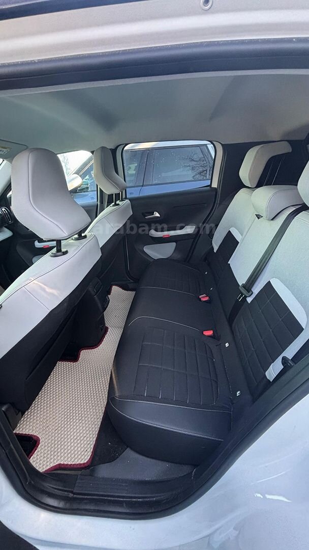 Sahibinden Citroen e-C3 Max 2025 Model İzmir 19.450 km Beyaz 3