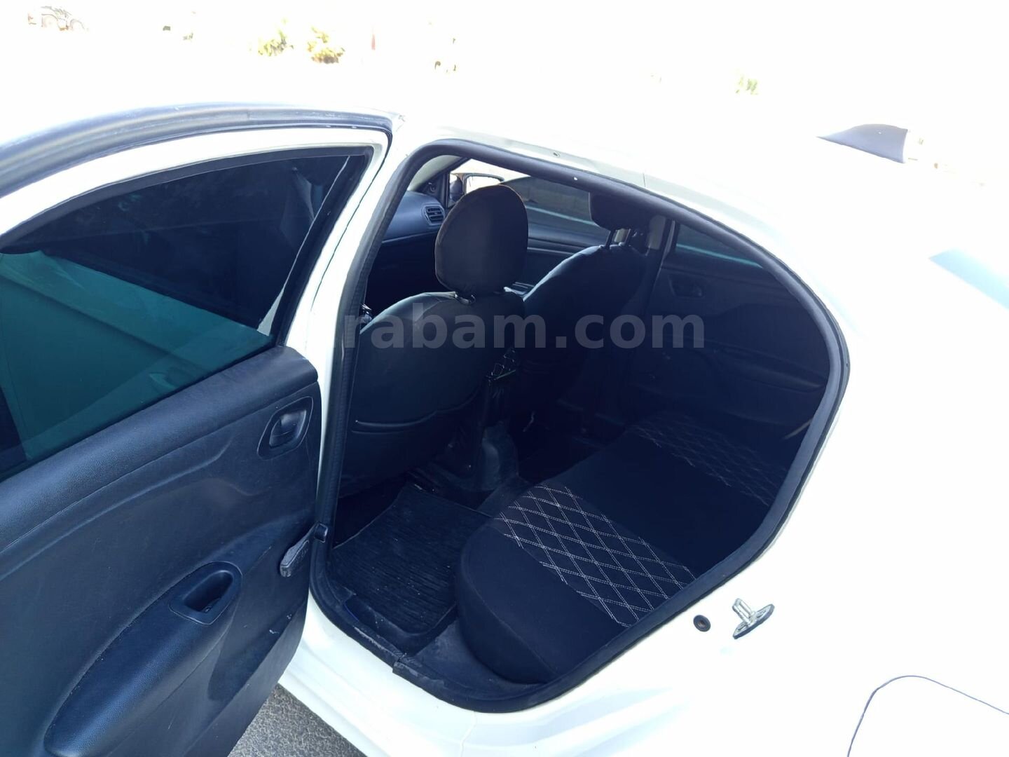 Sahibinden Peugeot 301 1.6 HDi Access 2013 Model Bursa 285.000 km Beyaz 6