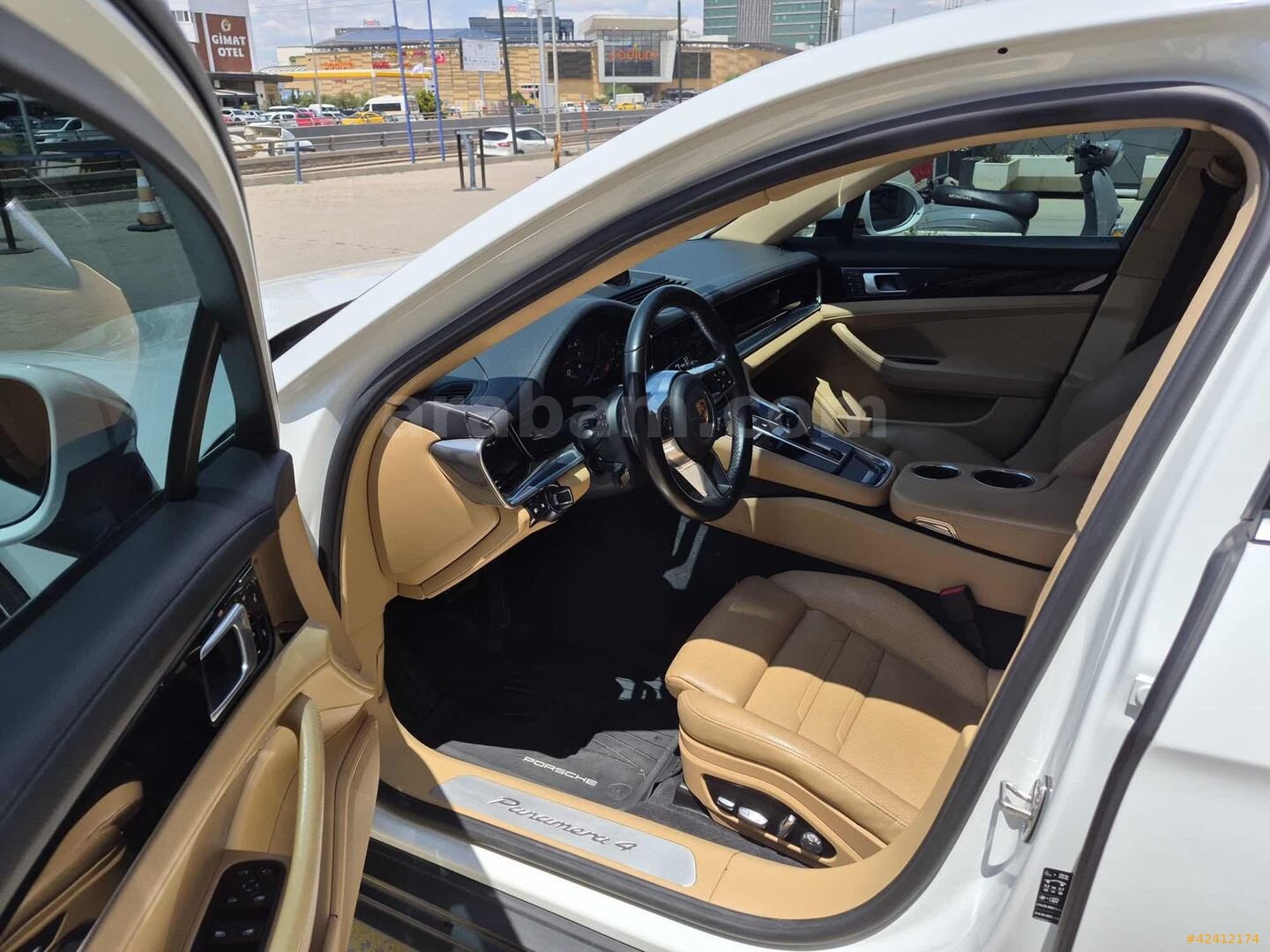 Galeriden Porsche Panamera 4 2018 Model Ankara 116.000 km Beyaz 2