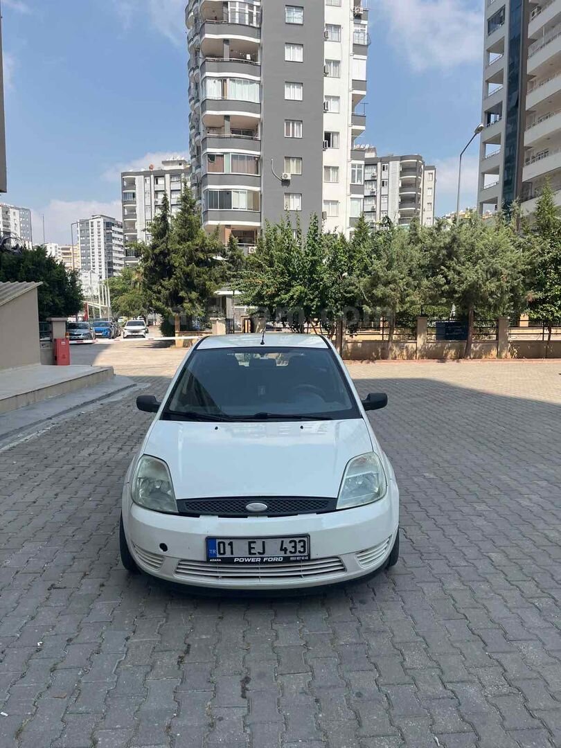 Sahibinden Ford Fiesta 1.4 TDCi Comfort 2004 Model Adana 275.000 km Beyaz 1