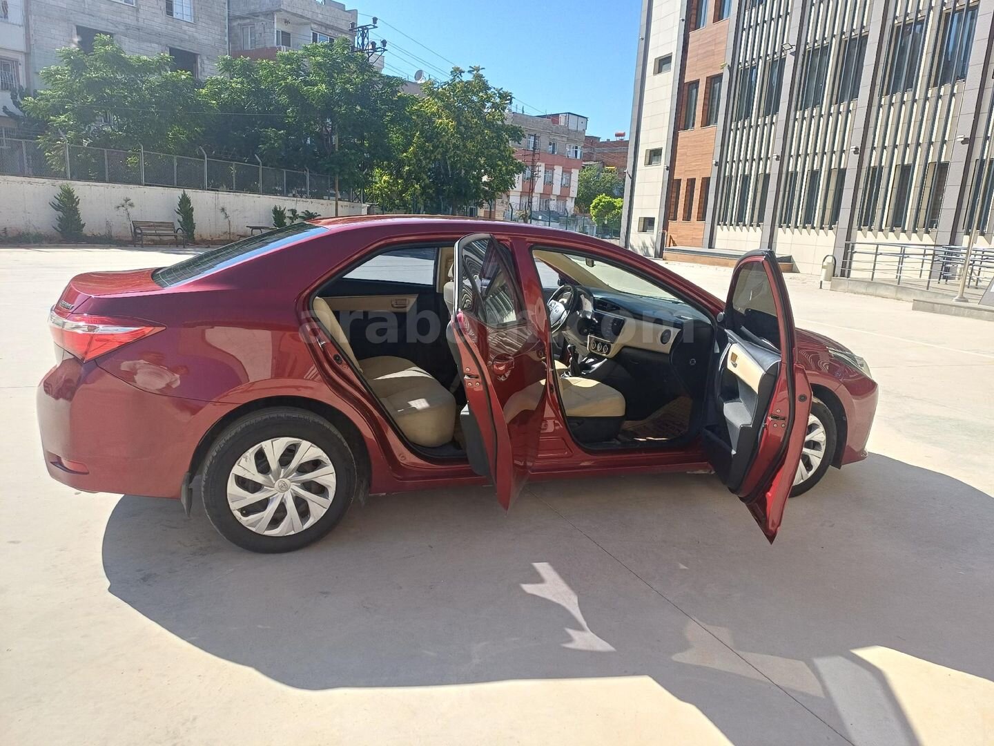 Sahibinden Toyota Corolla 1.33 Life 2017 Model Osmaniye 110.000 km Kırmızı 6
