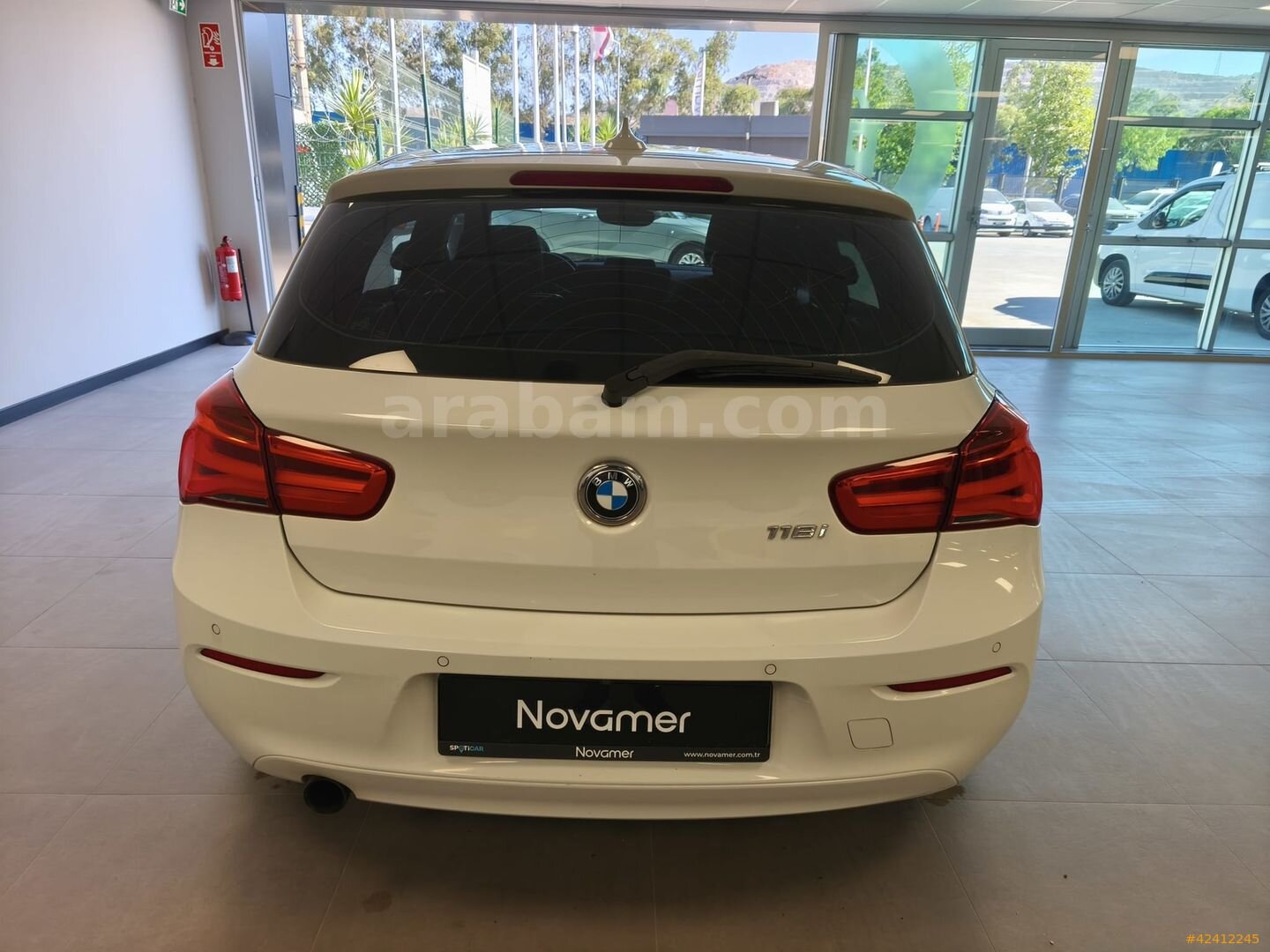 Galeriden BMW 1 Serisi 118i Joy 2015 Model İzmir 81.868 km Beyaz 6