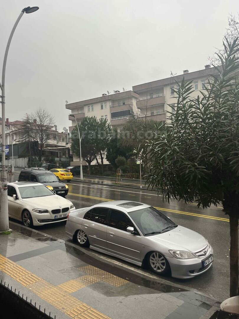 Sahibinden Honda Civic 1.6i VTEC ES 2004 Model Sakarya 324.000 km Gri (Gümüş) 7