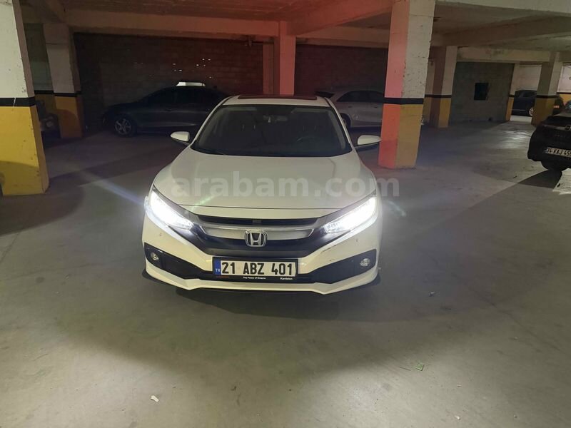 Sahibinden Honda Civic 1.6i VTEC Eco Elegance 2021 Model Batman 76.000 km Beyaz