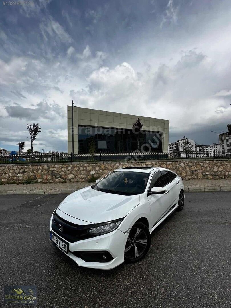Galeriden Honda Civic 1.5 i-VTEC RS 2017 Model Elazığ 160.000 km Beyaz 7