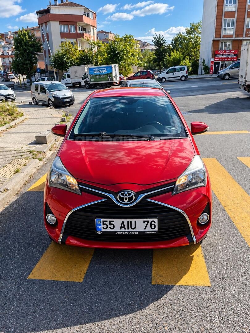 Sahibinden Toyota Yaris 1.33 Fun Special 2015 Model İstanbul 114.000 km Kırmızı 2