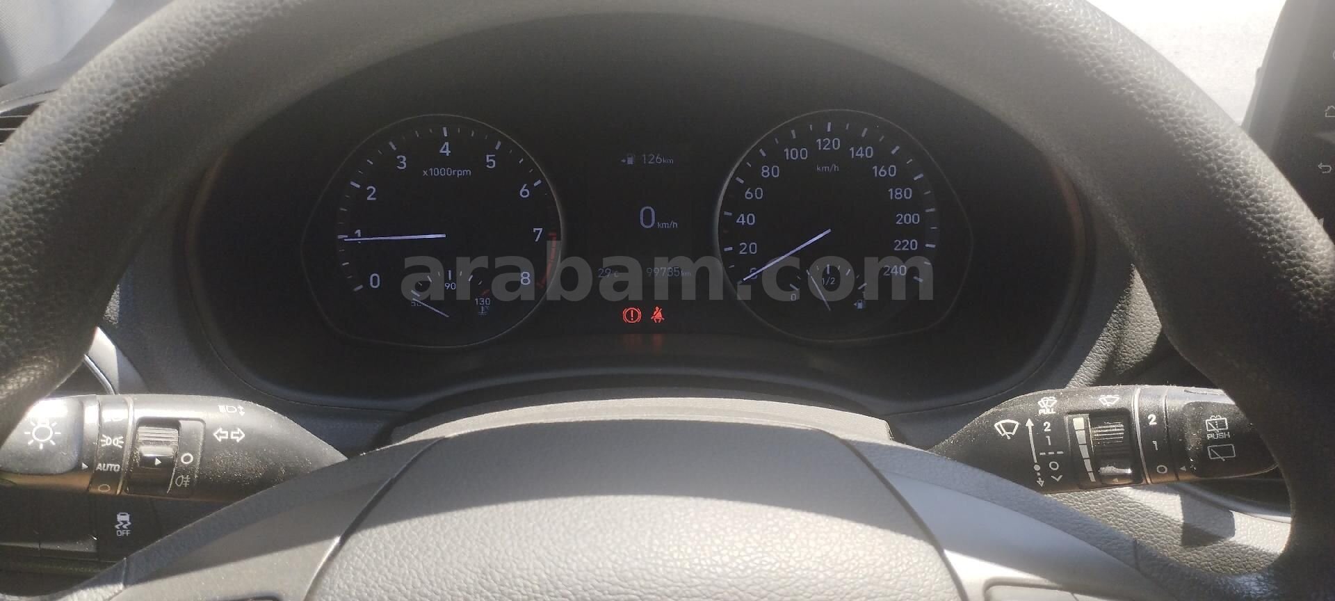 Sahibinden Hyundai i30 1.4 MPi Style 2017 Model Balıkesir 100.500 km Kırmızı 2