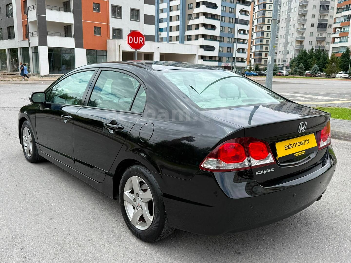 Galeriden Honda Civic 1.6i VTEC Dream 2010 Model Kayseri 170.000 km Siyah 4