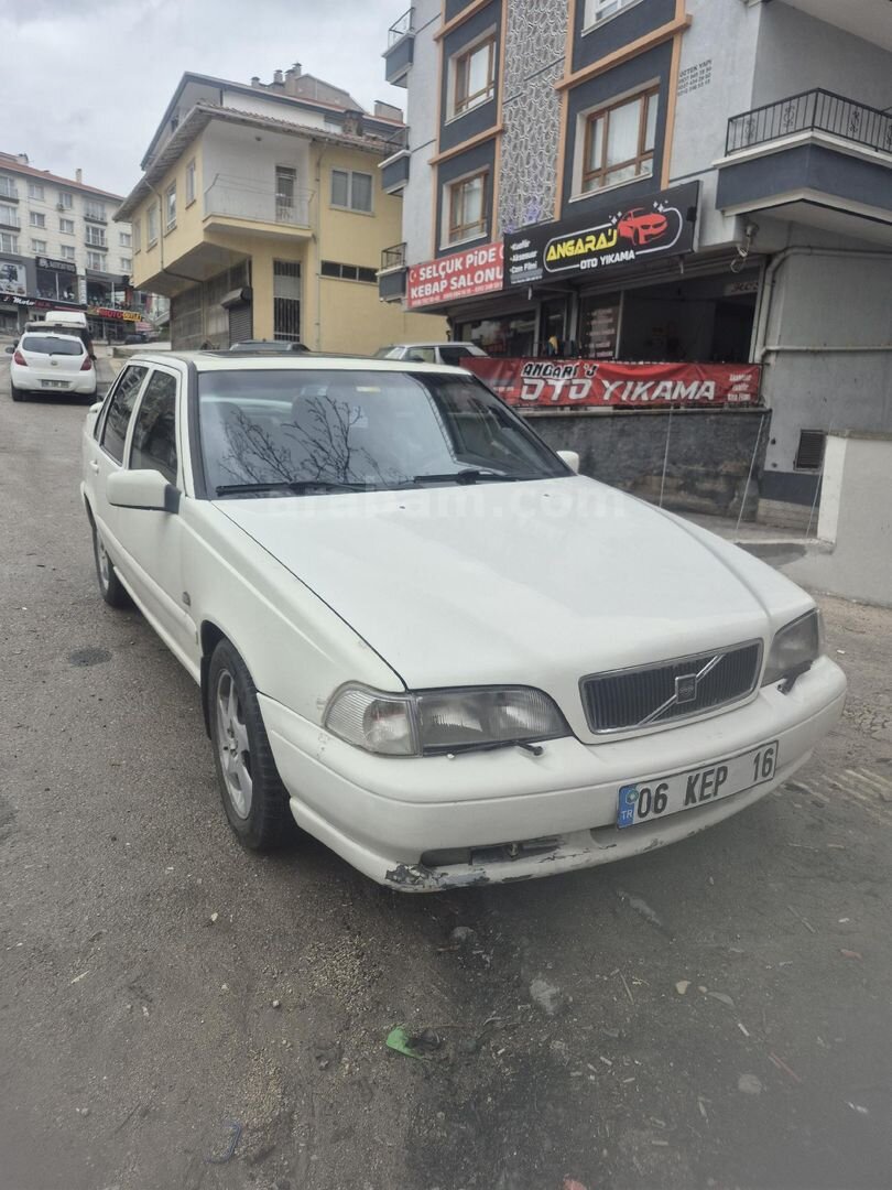 Sahibinden Volvo S70 2.0 T5 1998 Model Ankara 268.000 km Beyaz 2