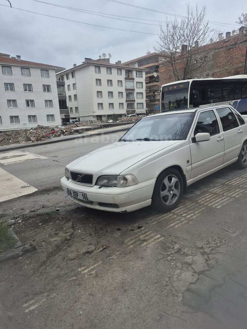 Sahibinden Volvo S70 2.0 T5 1998 Model Ankara 268.000 km Beyaz 1