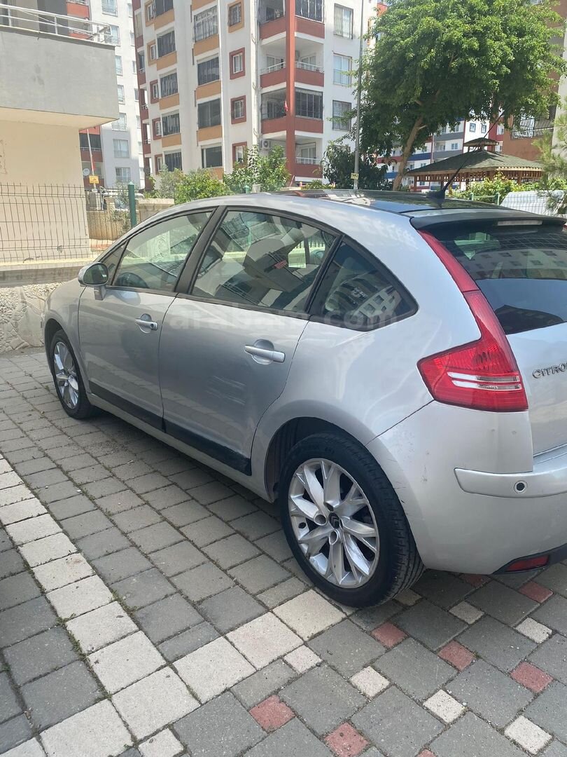Sahibinden Citroen C4 1.6 HDi VTRPK 2010 Model Adana 117.000 km Gri (Gümüş) 2