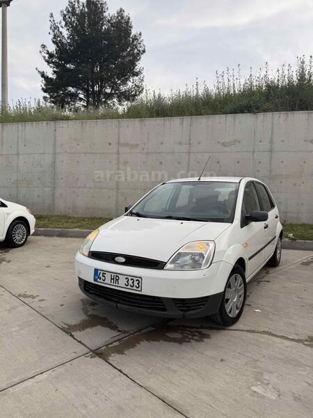 Sahibinden Ford Fiesta 1.4 TDCi Comfort 2004 Model İzmir 270.000 km Beyaz