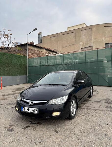 Sahibinden Honda Civic 1.6i VTEC Premium 2007 Model Ankara 238.000 km Siyah 1