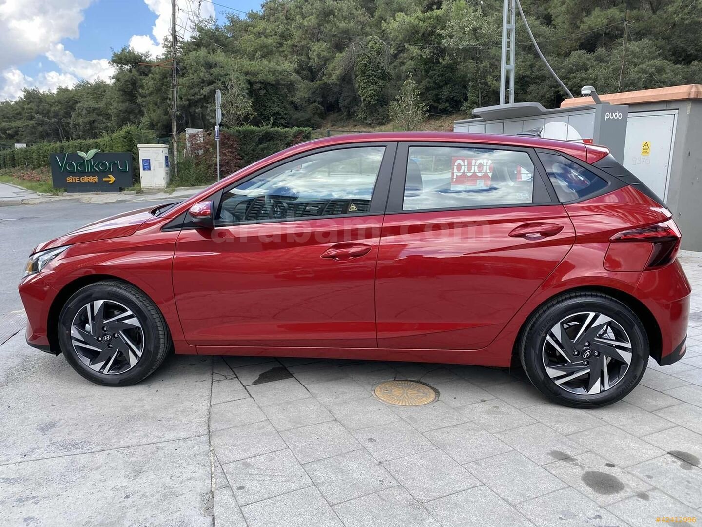 Galeriden Hyundai i20 1.0 T-GDI Style 2022 Model İstanbul 78.000 km Kırmızı 7
