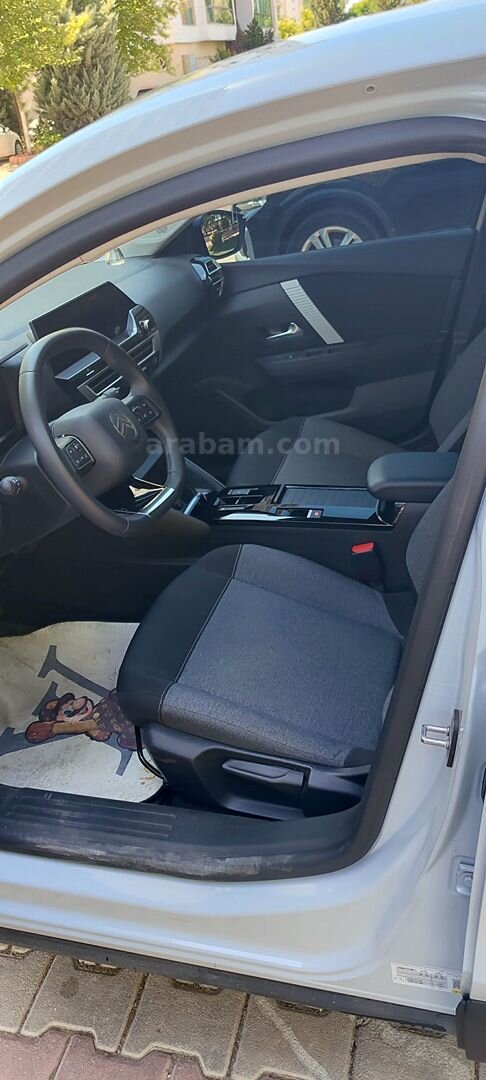 Sahibinden Citroen C4 X 1.2 PureTech Shine 2025 Model Diyarbakır 28.500 km Beyaz 6