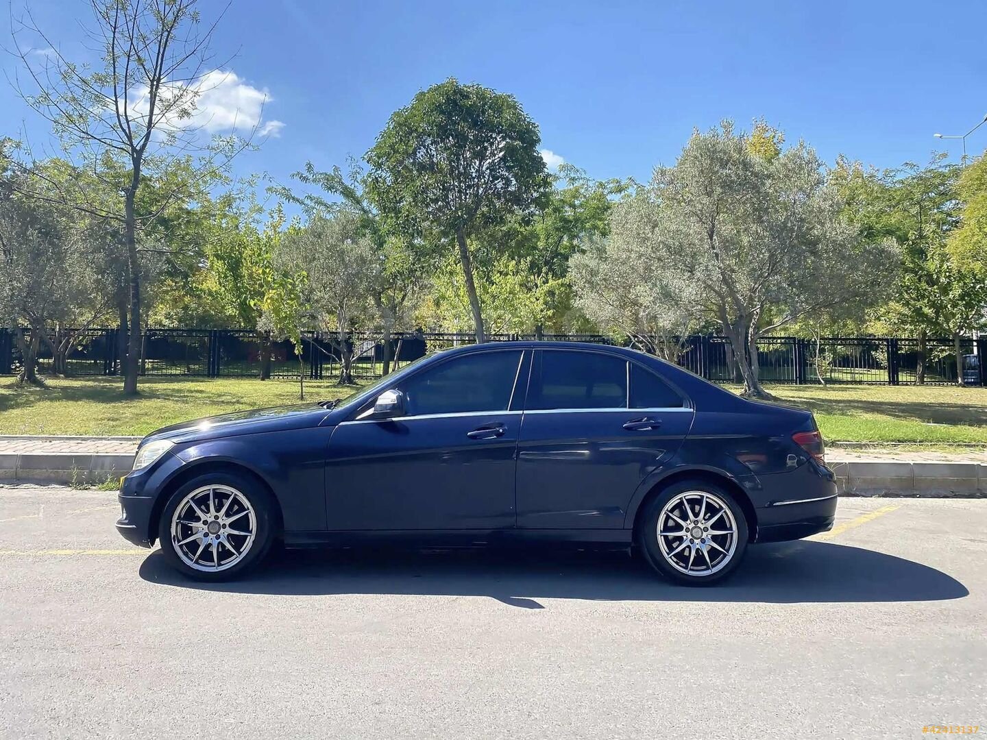 Galeriden Mercedes - Benz C 220 CDI Avantgarde 2007 Model İstanbul 450.000 km Lacivert 4