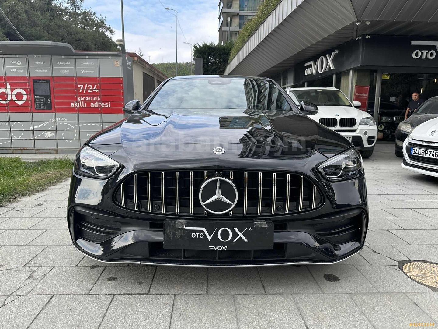 Galeriden Mercedes - Benz C 200 AMG 2023 Model İstanbul 25.000 km Siyah 1