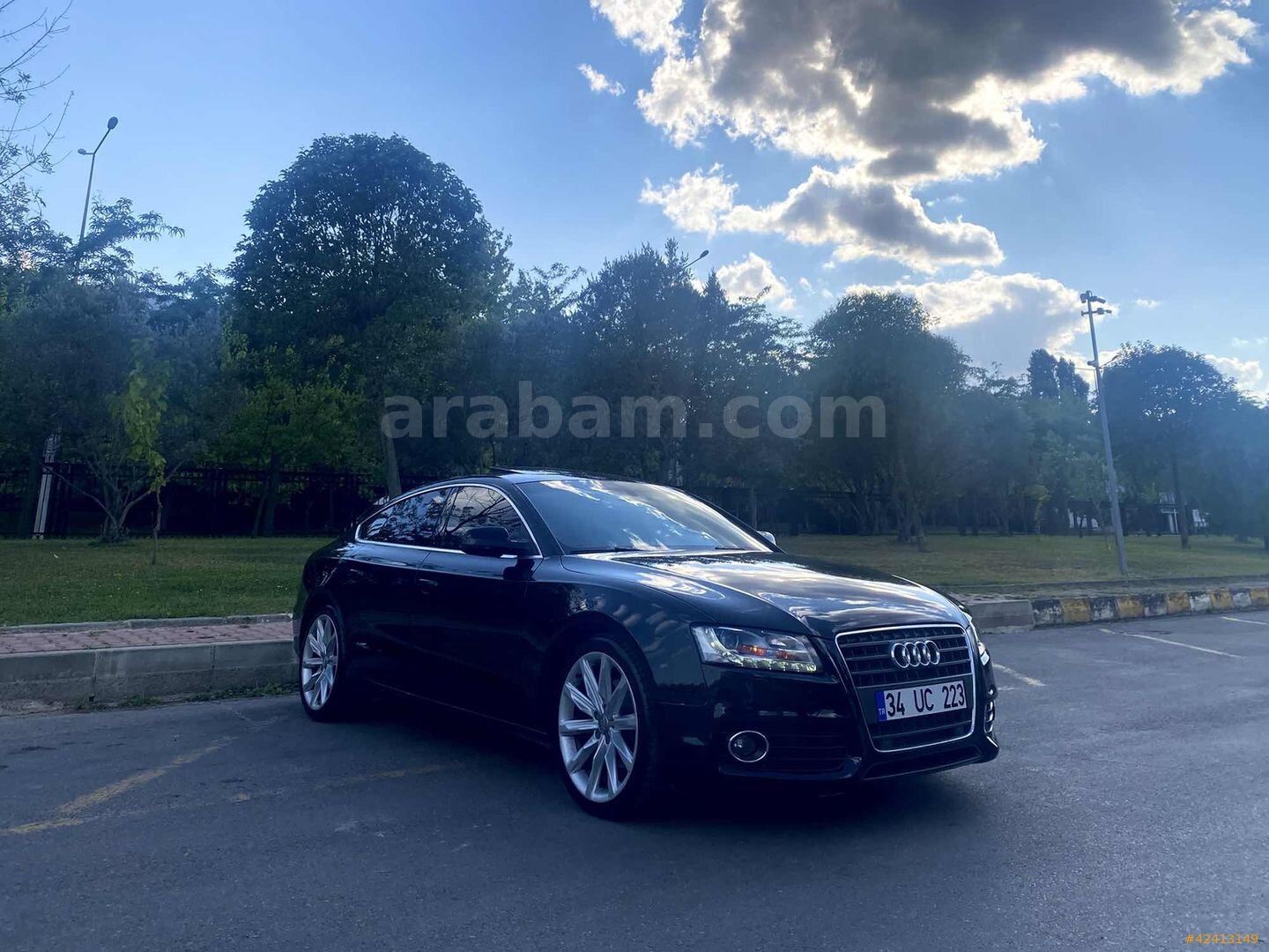 Galeriden Audi A5 Sportback 2.0 TDI 2011 Model İstanbul 165.000 km Siyah 1