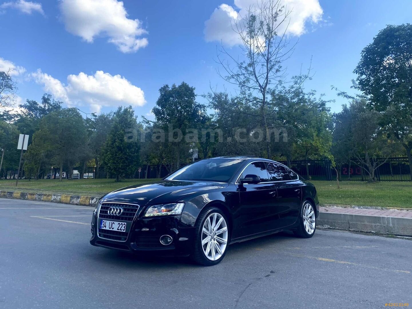 Galeriden Audi A5 Sportback 2.0 TDI 2011 Model İstanbul 165.000 km Siyah 3
