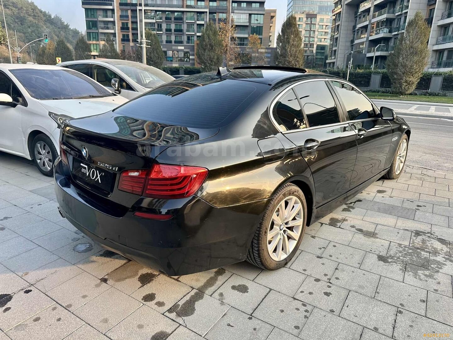 Galeriden BMW 5 Serisi 525d xDrive Premium 2016 Model İstanbul 199.000 km Siyah 6