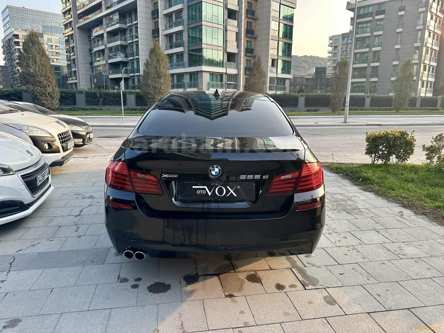 Galeriden BMW 5 Serisi 525d xDrive Premium 2016 Model İstanbul 199.000 km Siyah 7