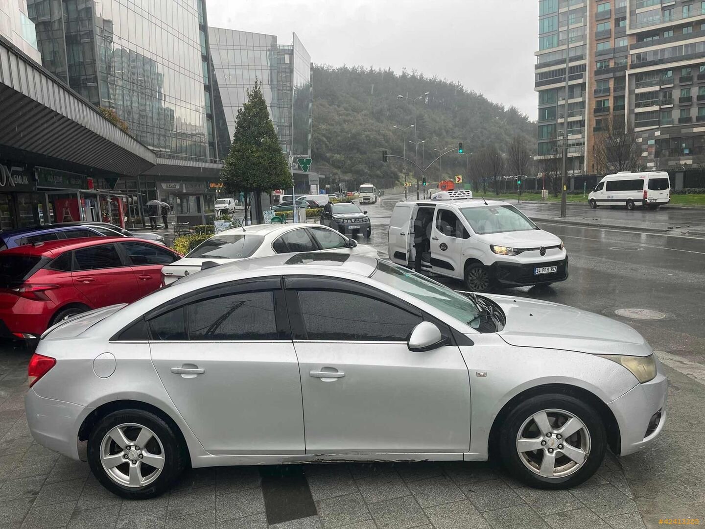 Galeriden Chevrolet Cruze 1.6 LS 2010 Model İstanbul 245.000 km Gri 7