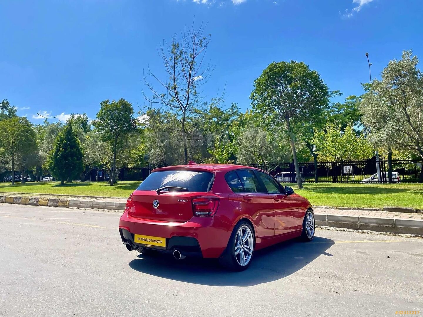 Galeriden BMW 1 Serisi 116i Sport Line 2012 Model İstanbul 125.000 km Kırmızı 7
