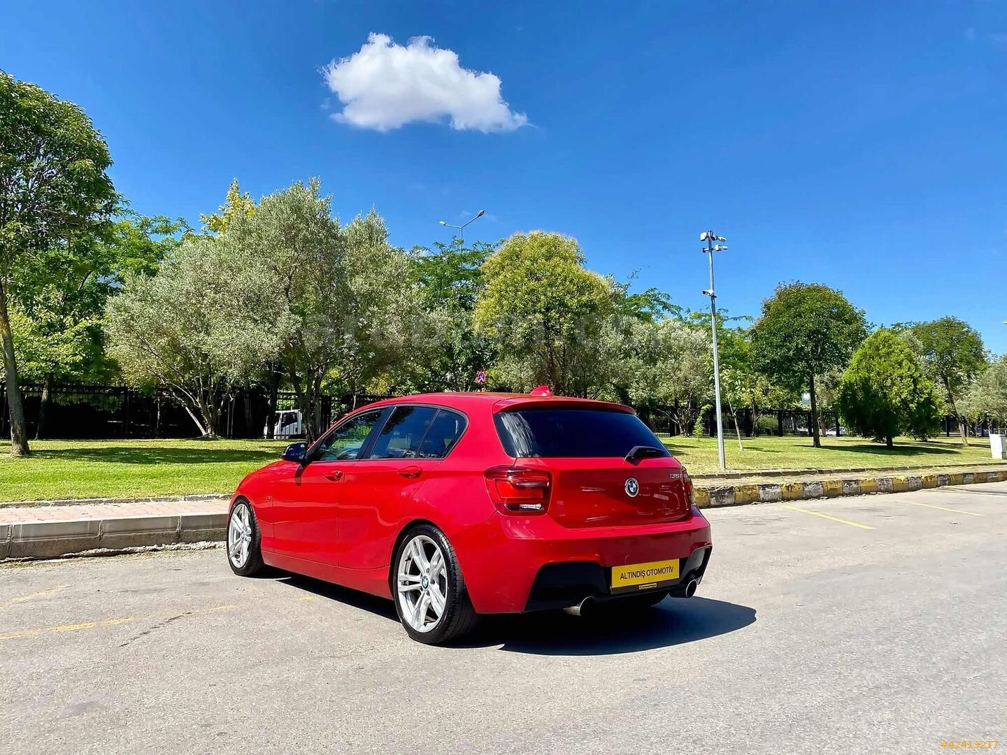 Galeriden BMW 1 Serisi 116i Sport Line 2012 Model İstanbul 125.000 km Kırmızı 5