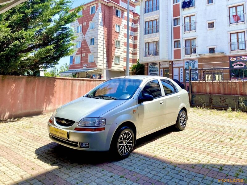 Galeriden Chevrolet Kalos 1.4 SX 2004 Model İstanbul 240.000 km Gri