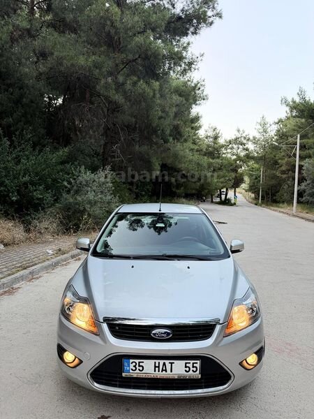 Sahibinden Ford Focus 1.6 TDCi Titanium 2009 Model İzmir 256.000 km Gri (metalik)