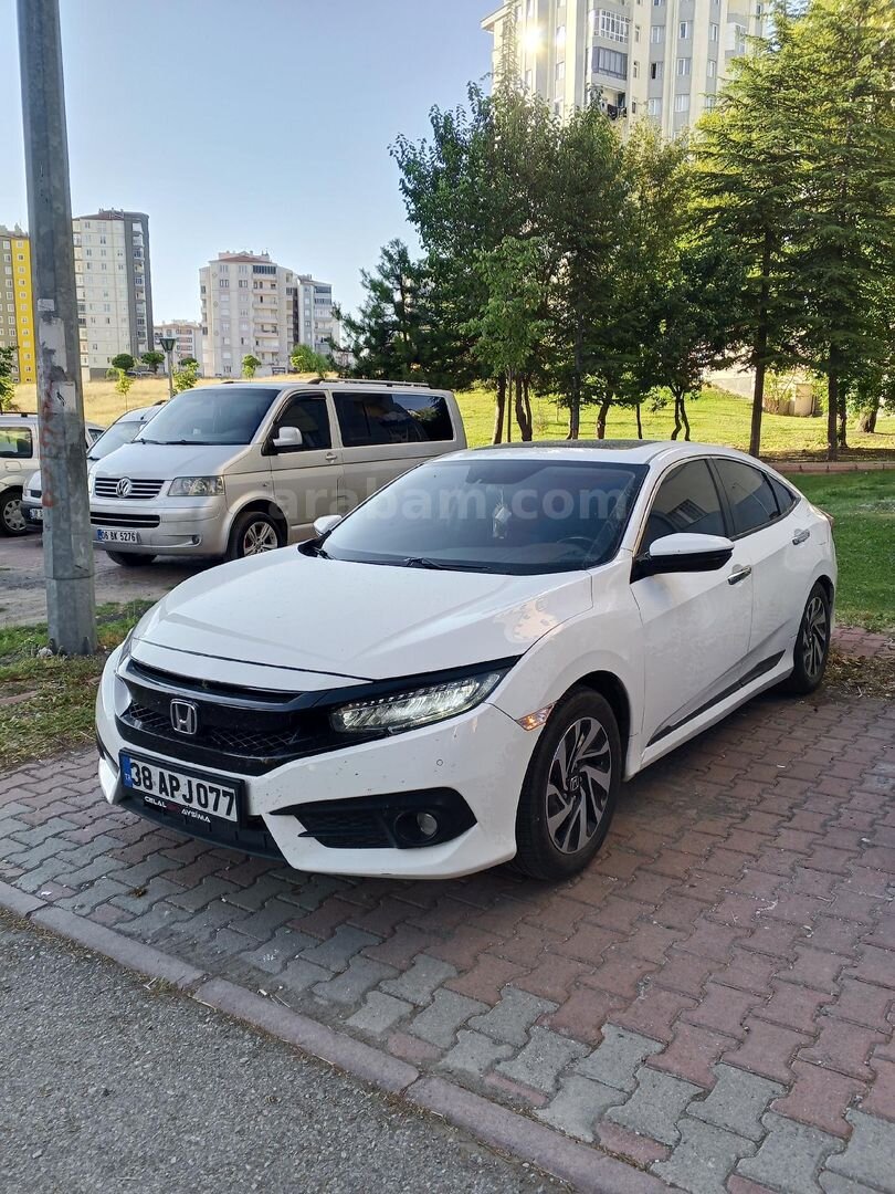 Sahibinden Honda Civic 1.6i VTEC Executive 2017 Model Kayseri 191.000 km Beyaz 6