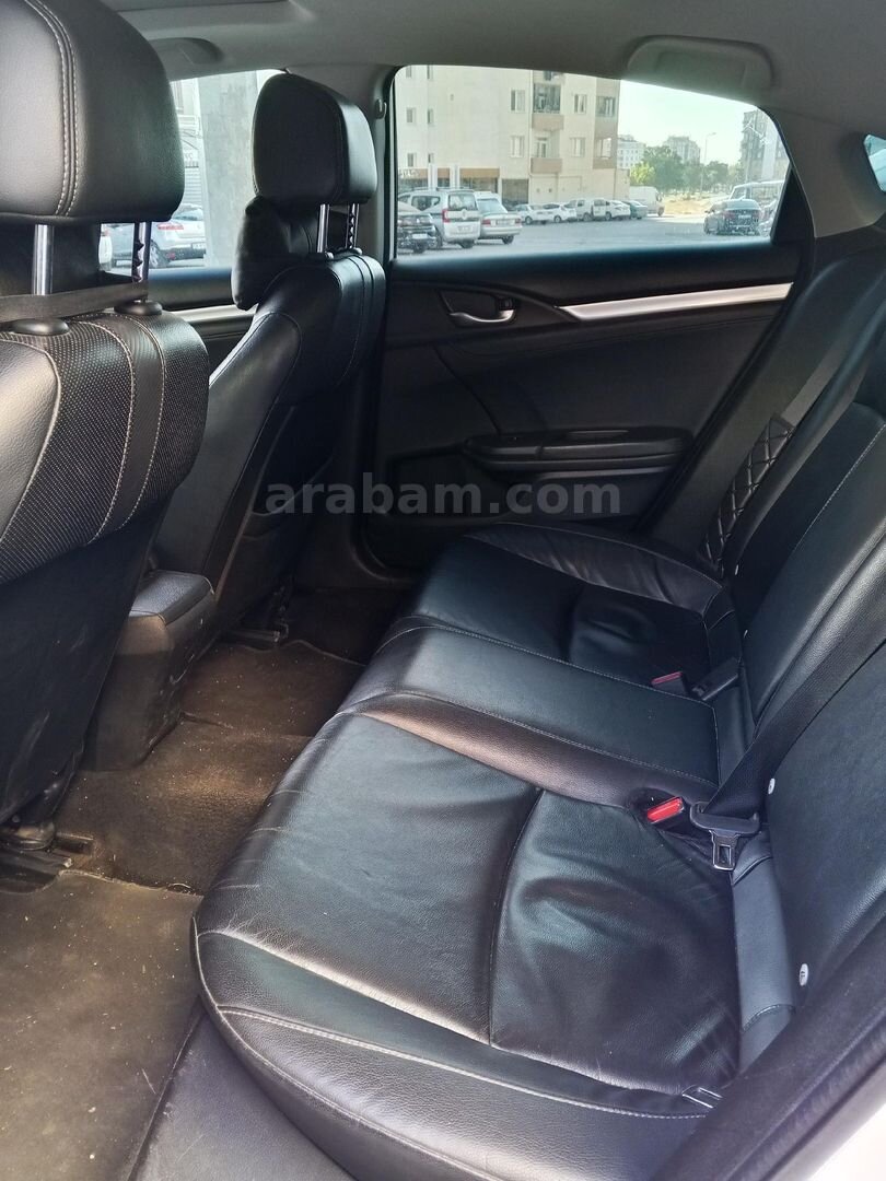 Sahibinden Honda Civic 1.6i VTEC Executive 2017 Model Kayseri 191.000 km Beyaz 5
