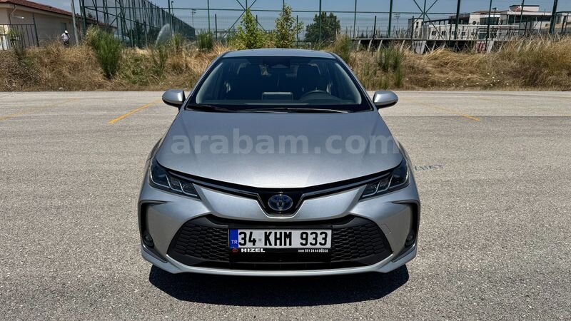 Galeriden Toyota Corolla 1.8 Hybrid Dream 2024 Model Düzce 64.456 km Gri