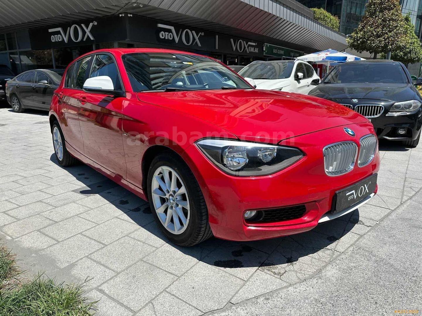 Galeriden BMW 1 Serisi 116i Urban Line 2012 Model İstanbul 140.000 km Kırmızı 3
