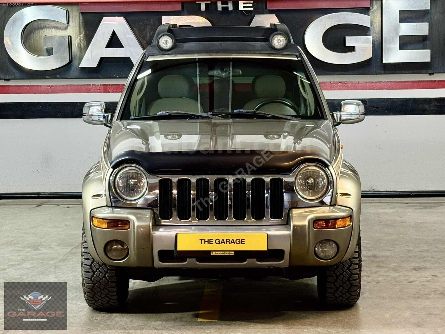 Galeriden Jeep Cherokee 3.7 Renegade 2004 Model İstanbul 253.000 km Yeşil 2