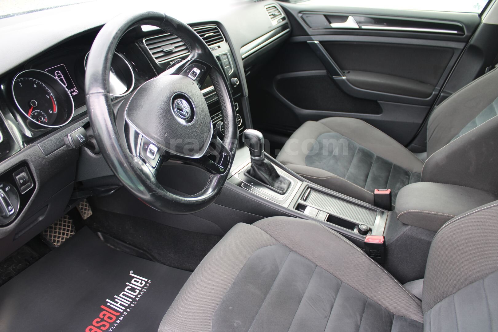 Galeriden Volkswagen Golf 1.6 TDi Comfortline 2016 Model Samsun 204.367 km Beyaz 7