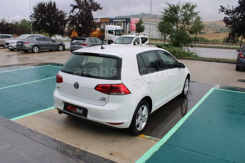 Galeriden Volkswagen Golf 1.6 TDi Comfortline 2016 Model Samsun 204.367 km Beyaz