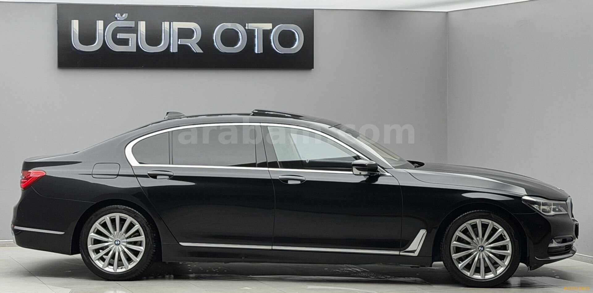 Galeriden BMW 7 Serisi 730i Long Pure Excellence 2017 Model İzmir 146.000 km Siyah 3