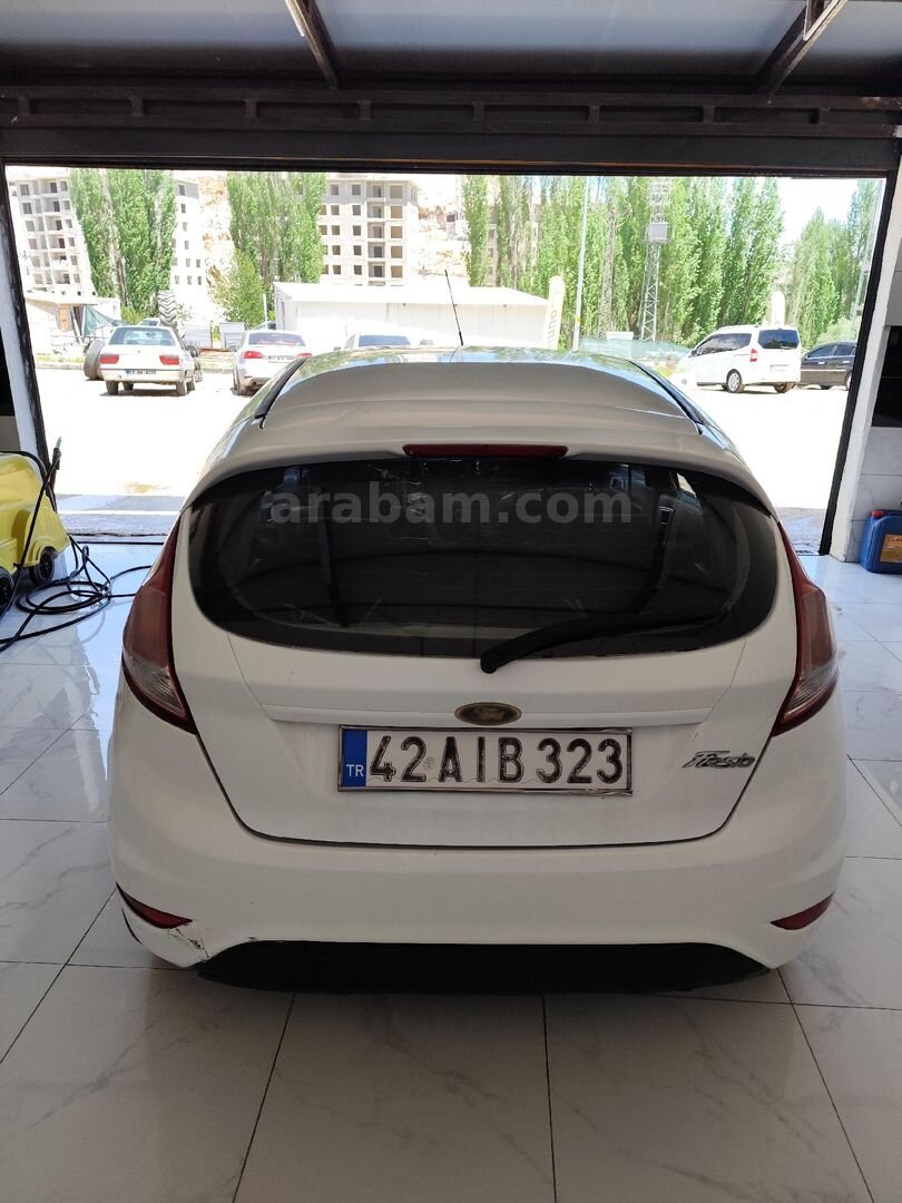 Sahibinden Ford Fiesta 1.5 TDCi Trend 2013 Model Konya 460.000 km Beyaz 3