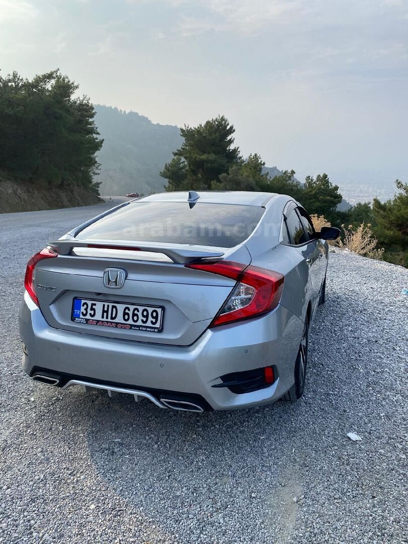 Sahibinden Honda Civic 1.6i VTEC Eco Executive 2017 Model Manisa 110.000 km Gri (metalik) 7