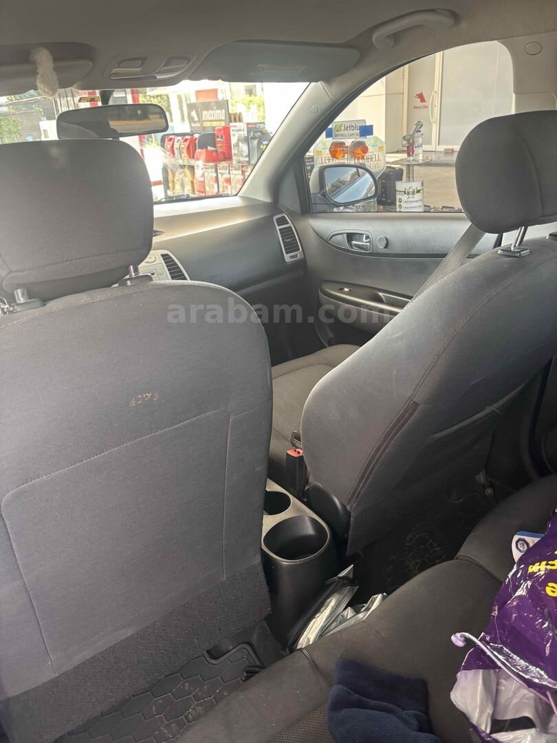 Sahibinden Hyundai i20 1.2 D-CVVT Jump 2012 Model İzmir 213.000 km Gri 5
