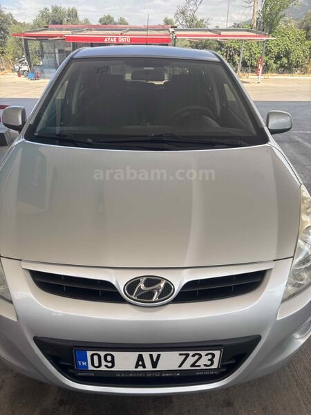 Sahibinden Hyundai i20 1.2 D-CVVT Jump 2012 Model İzmir 213.000 km Gri