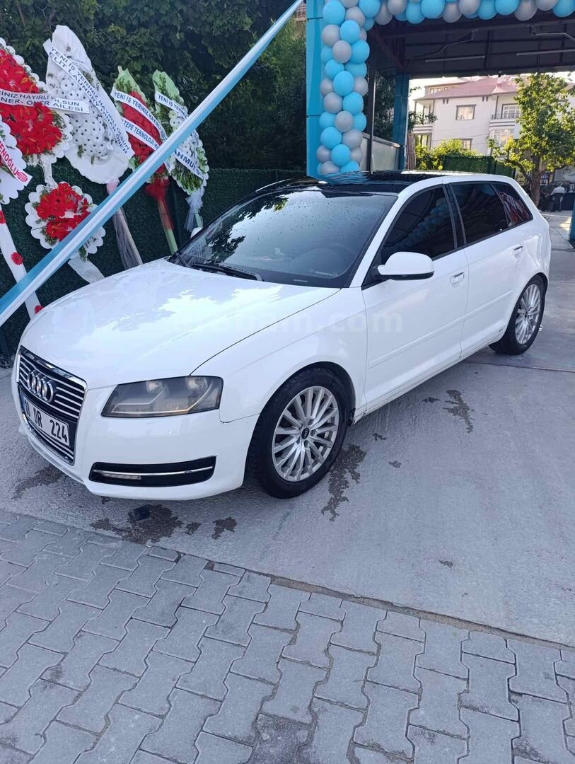 Sahibinden Audi A3 Sportback 1.6 Ambiente 2011 Model Van 277.000 km Beyaz 1