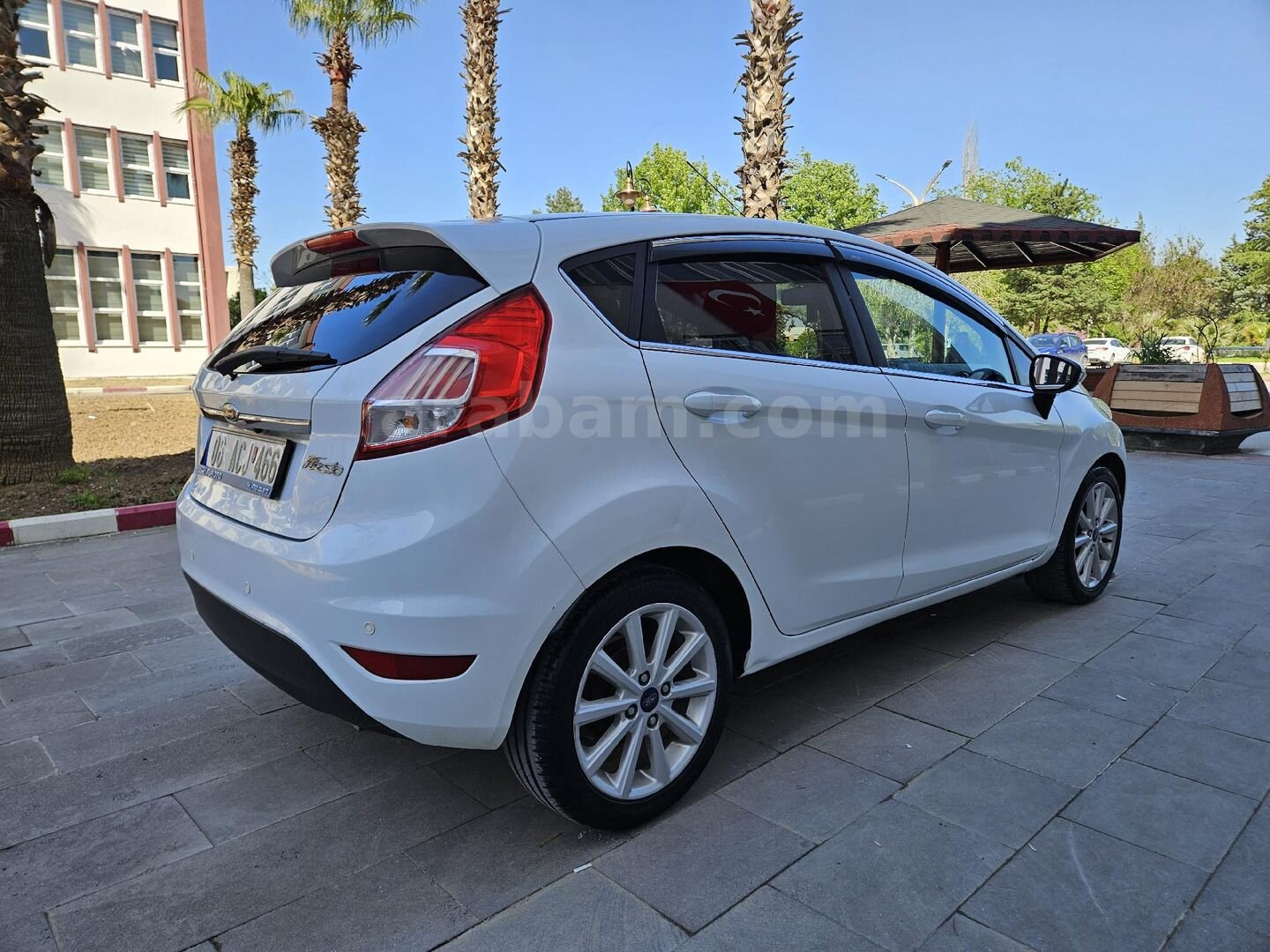 Sahibinden Ford Fiesta 1.5 TDCi Titanium 2016 Model Hatay 135.500 km Beyaz 6